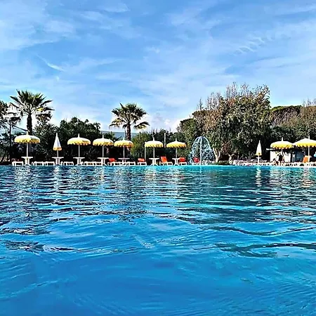 Hotel La Porta Del Sole & Village 4*