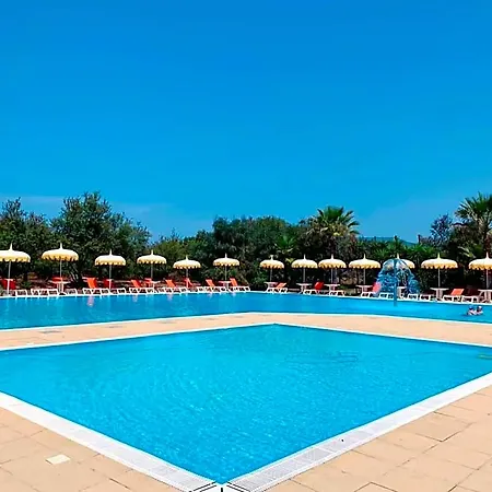 La Porta Del Sole & Village Hotel