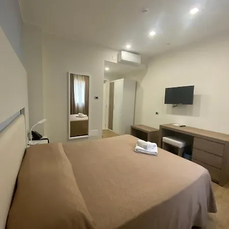 호텔 La Porta Del Sole & Village